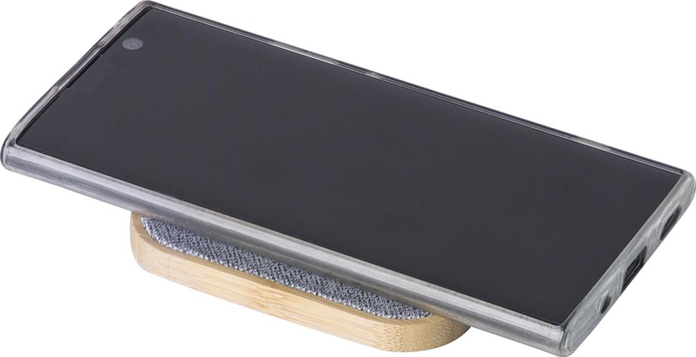 Bamboo wireless charger Moses