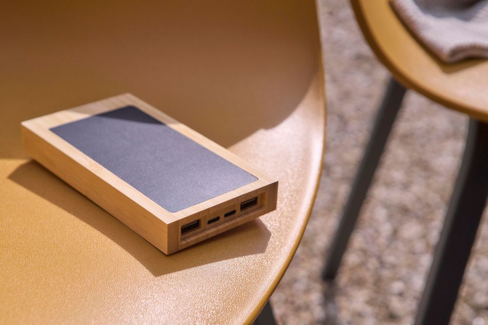 Bamboo solar power bank Elz