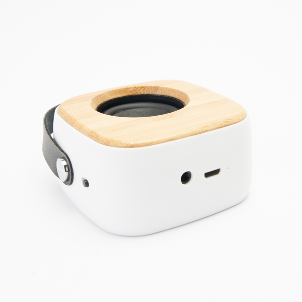 ALESSO WIRELESS SPEAKER BAMBOO
