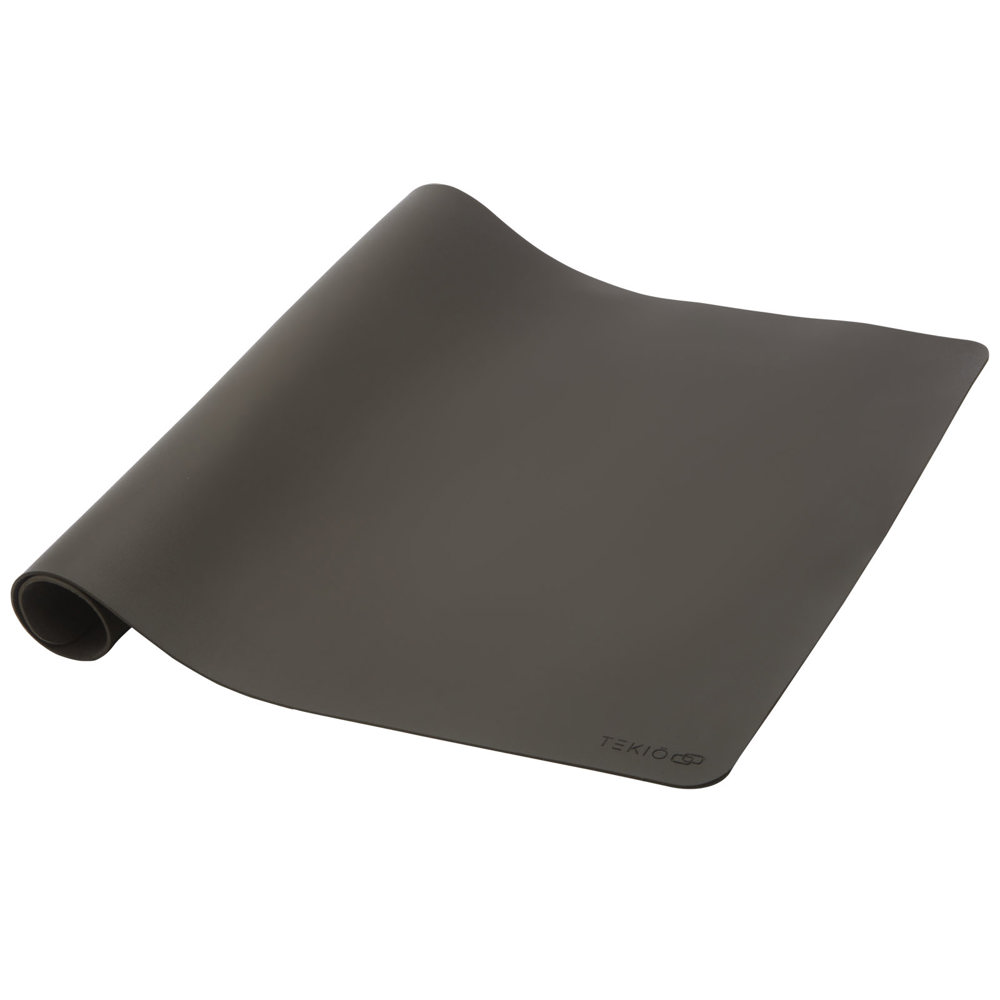 Hybrid desk pad