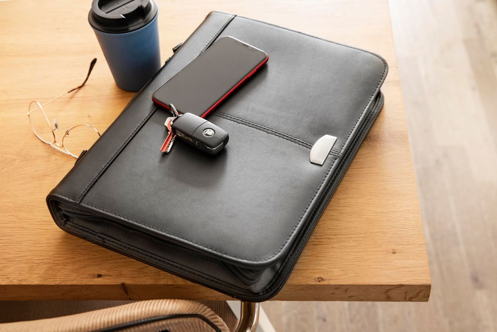 Bonded leather folder Lilo
