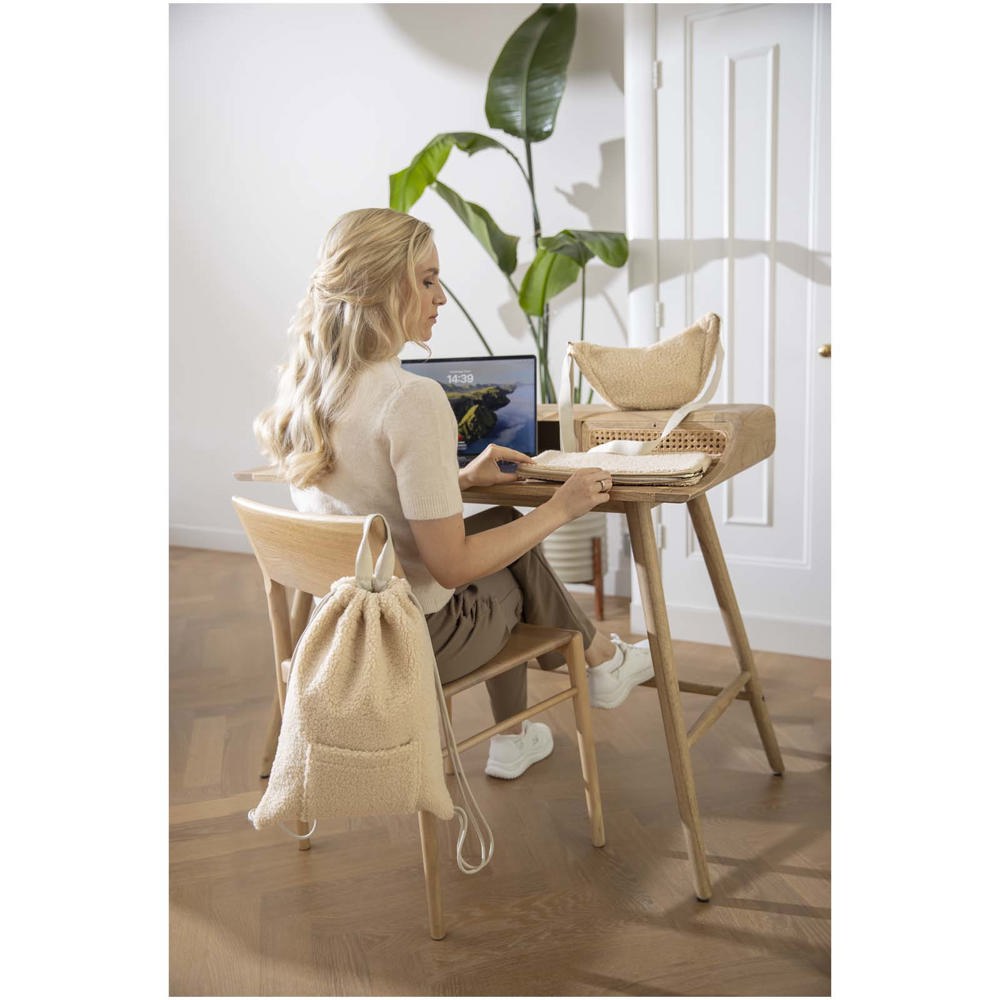 Bear 13" GRS recycled sherpa laptop sleeve 2L