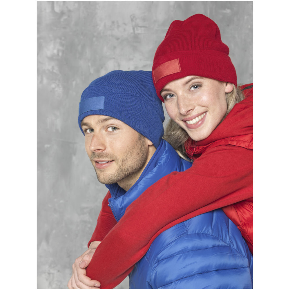 Boreas beanie with patch